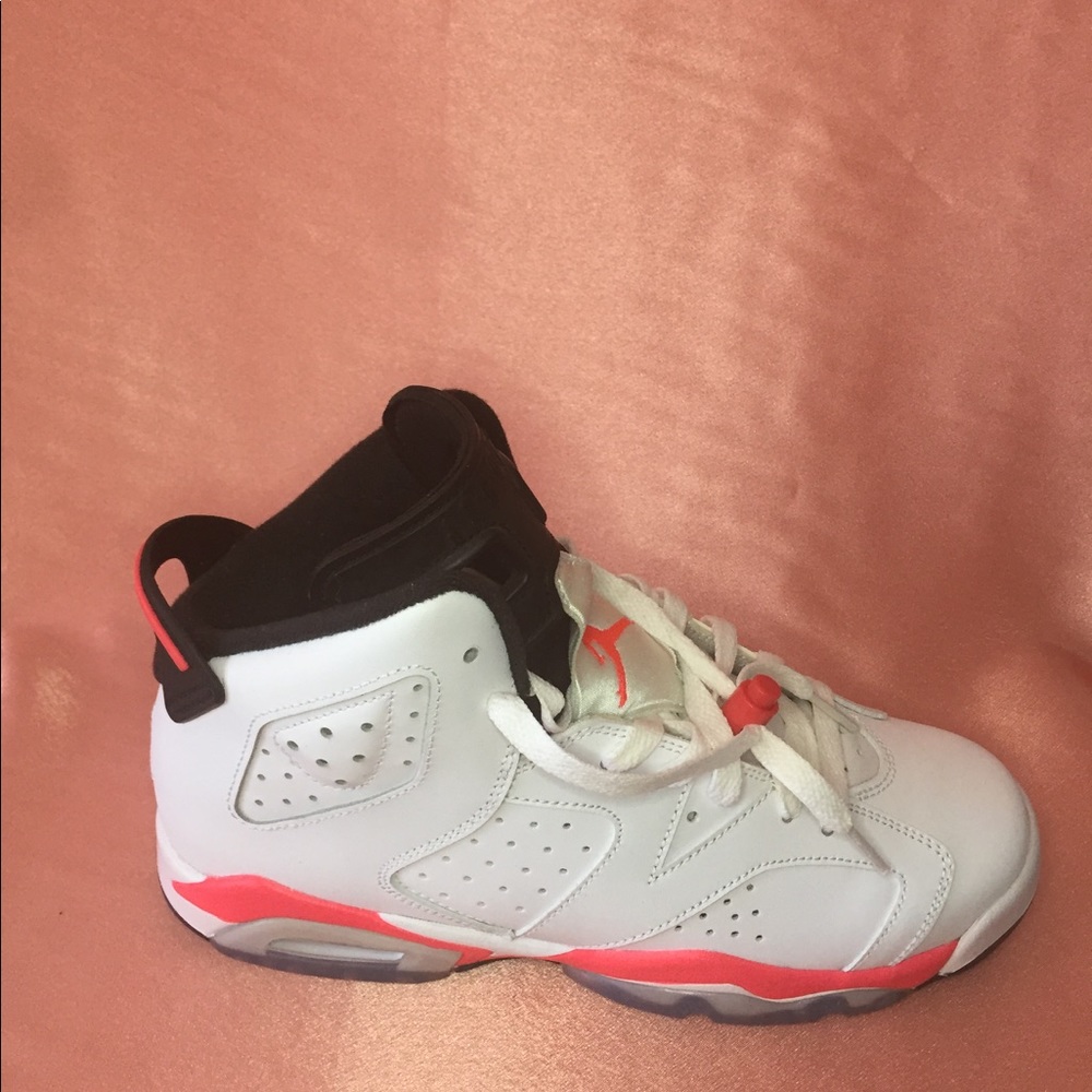 Jordan x Retro 7's
