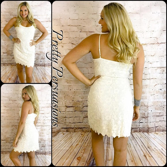 SOLD OUT‼️NWT Cream Floral Lace Crochet Dress - Picture 3 of 5