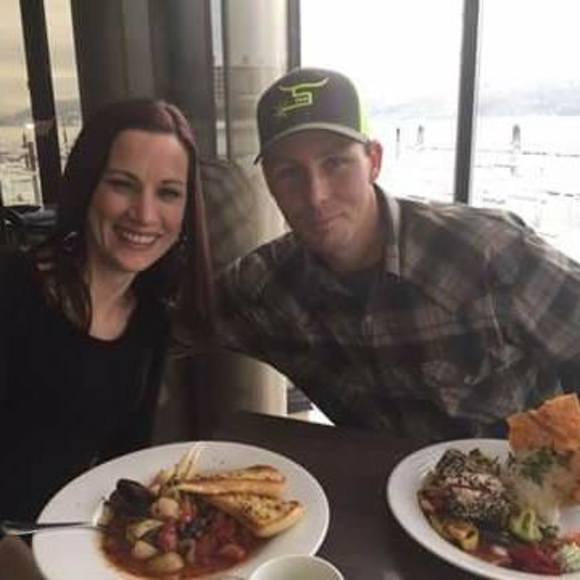 Meet your Posher, Simone - Picture 1 of 1