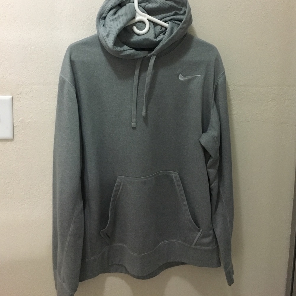 NIKE GREY THERMAFIT HOODIE!