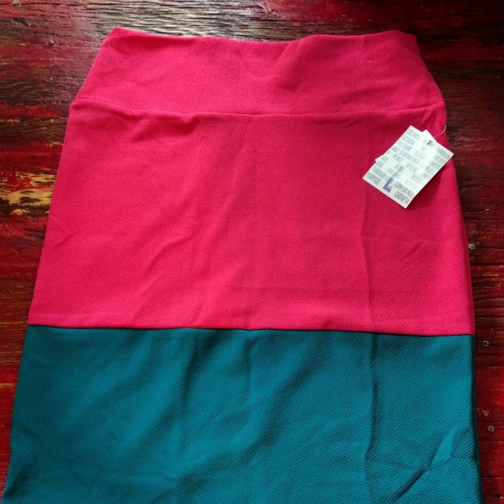 LuLaRoe Cassie Skirt