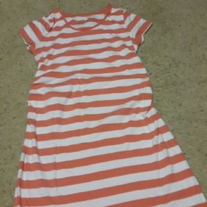 Maternity dress by Liz Lange xxl. Light orange/wt