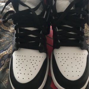 Meet your Posher, Charles