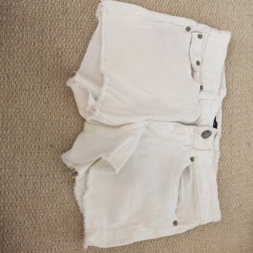 white cut off jean shorts