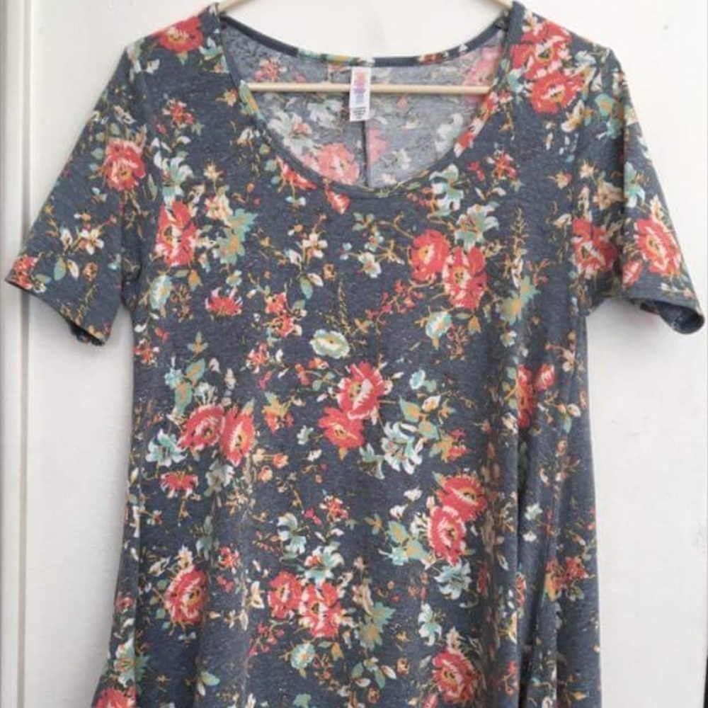 Perfect T -LuLaRoe-
