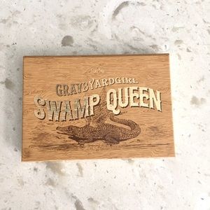 Grav3yardgirl Tarte Palette