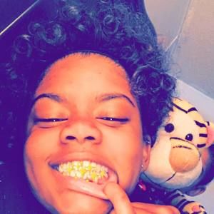 Meet your Posher, Arianna