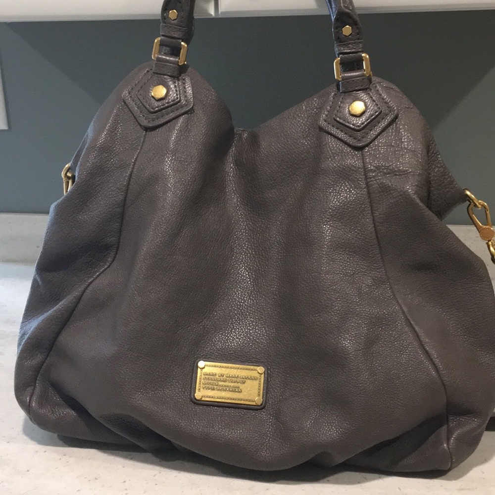 Marc by Marc Jacobs Q Fran Leather Shoulder Bag