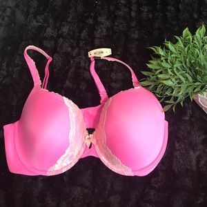 NWT 38D body by Victoria bra