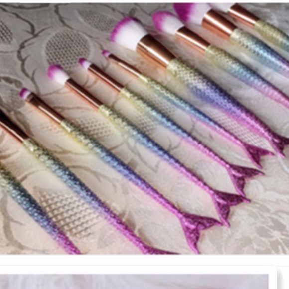 10 PC MERMAID FISHTAIL COSMETIC MAKEUP BRUSH SET - Picture 2 of 3