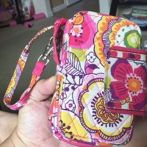 Vera Bradley Smartphone Wristlet