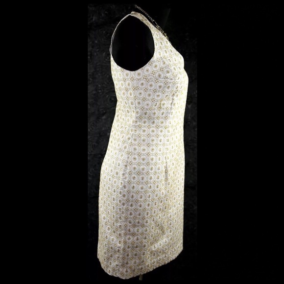 Di Vita Designer Metallic Gold Embroidery Dress - Picture 3 of 5