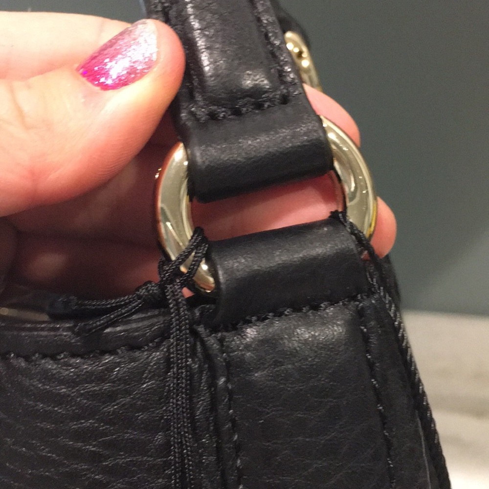 GUCCI SIGNATURE SOHO LEATHER SHOULDER BAG - Picture 3 of 8