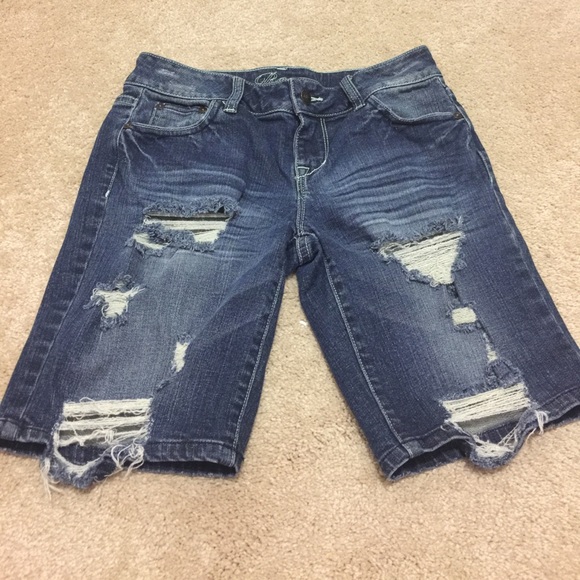 Delia’s Distressed Jean Bermuda Shorts - Picture 1 of 2