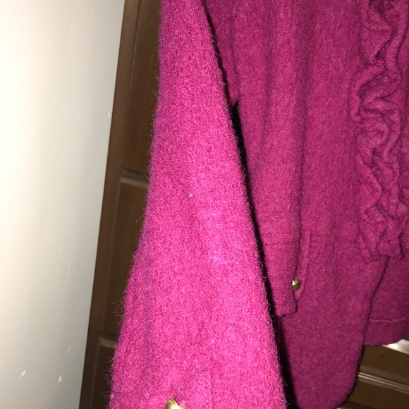 Caché sweater has only been worn 2 times - Picture 4 of 5