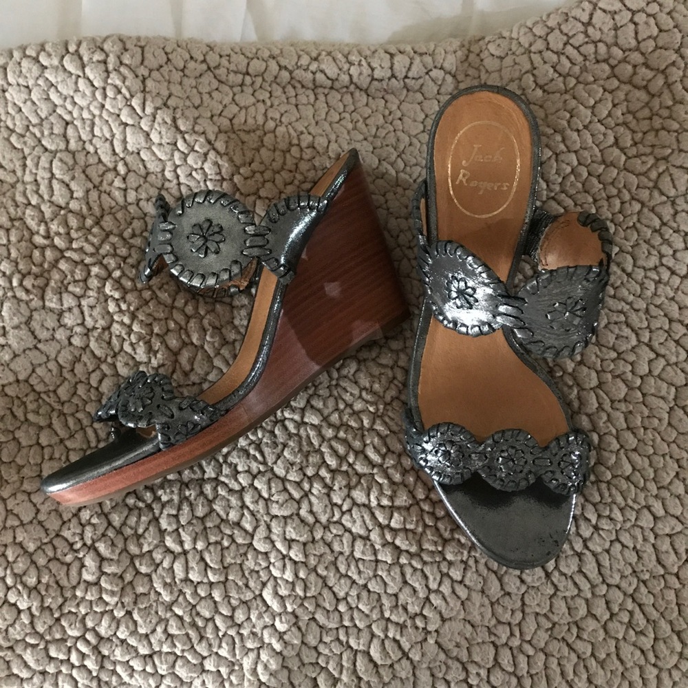 Jack Rogers Wedges-Metallic Pewter-Size 7