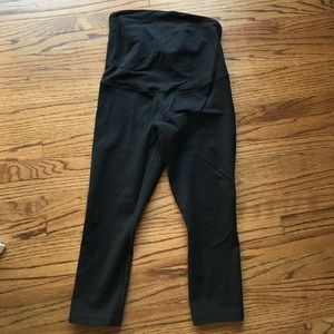 Maternity workout pants