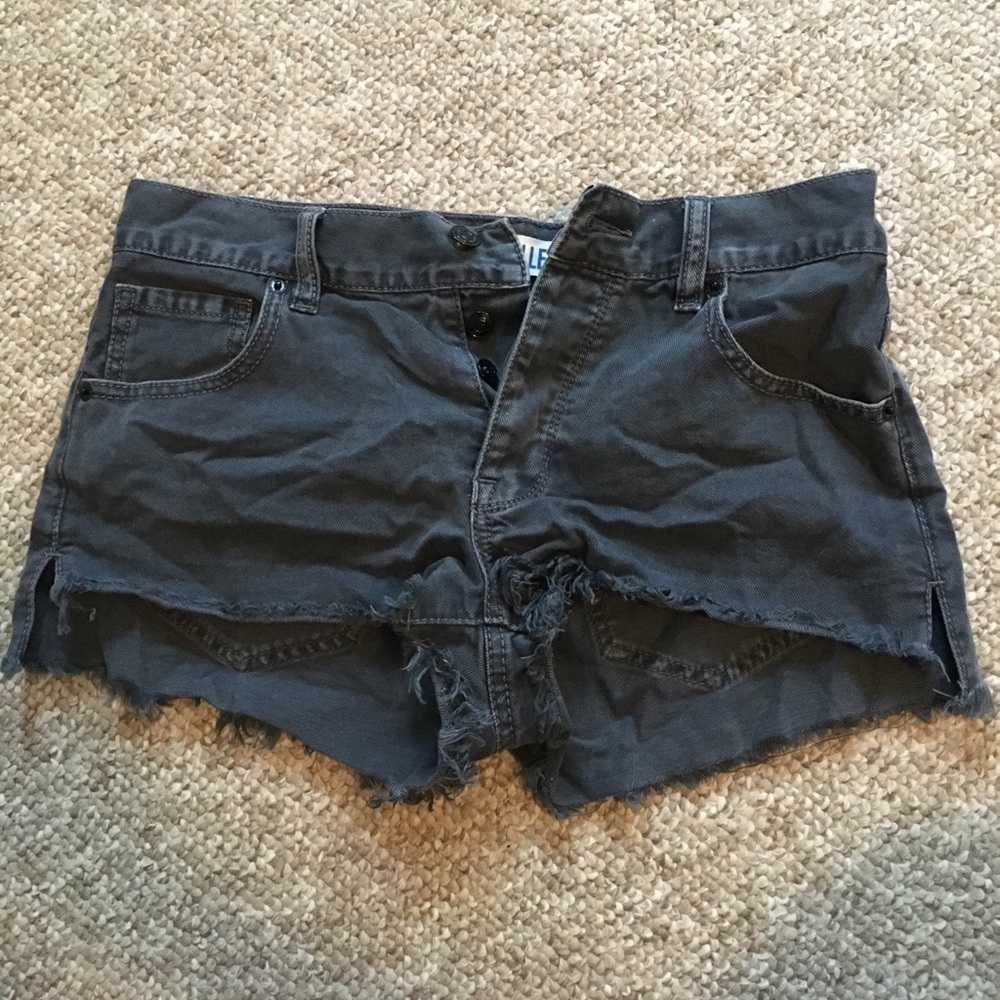 Brandy Melville shorts size 26