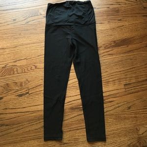 Maternity workout pants