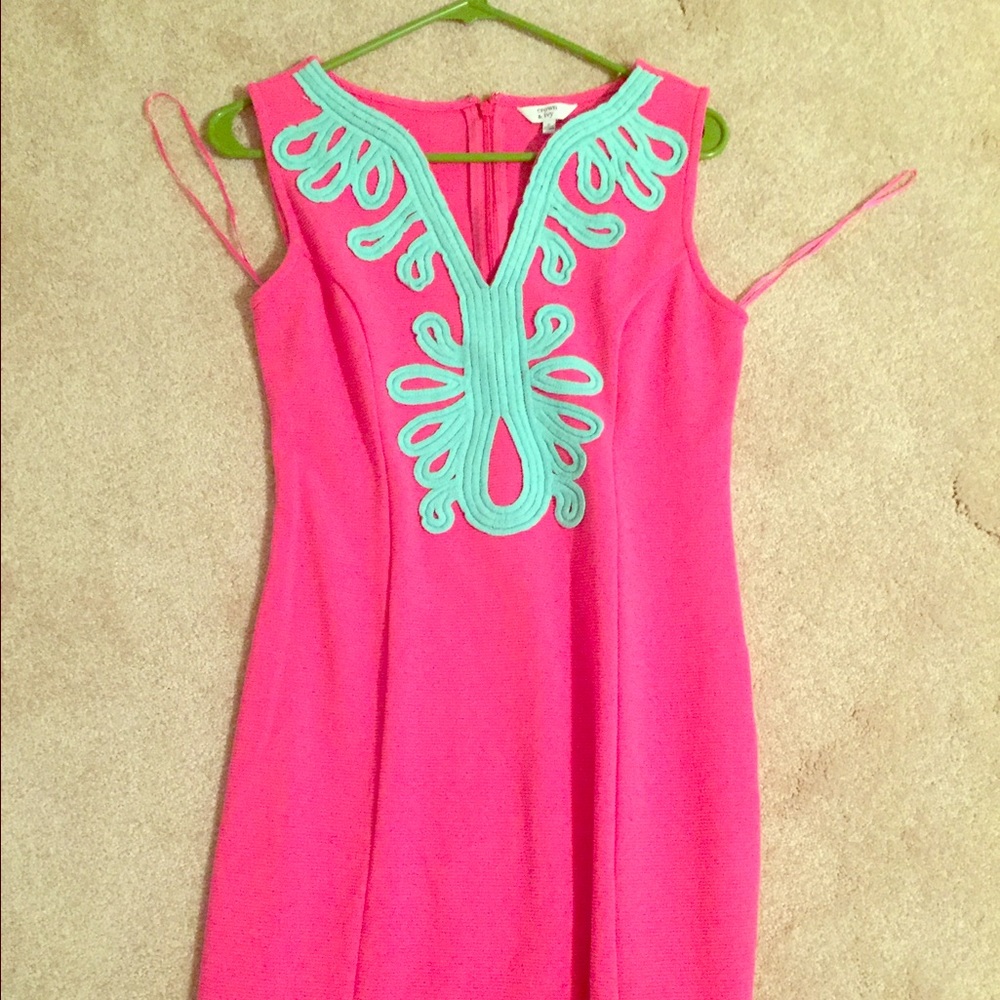 Crown & Ivy dress