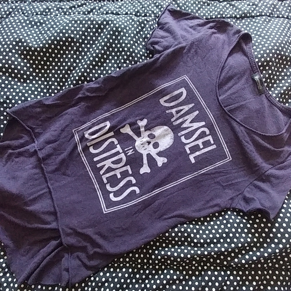 Damsel in distress high low sweatshirt tee
