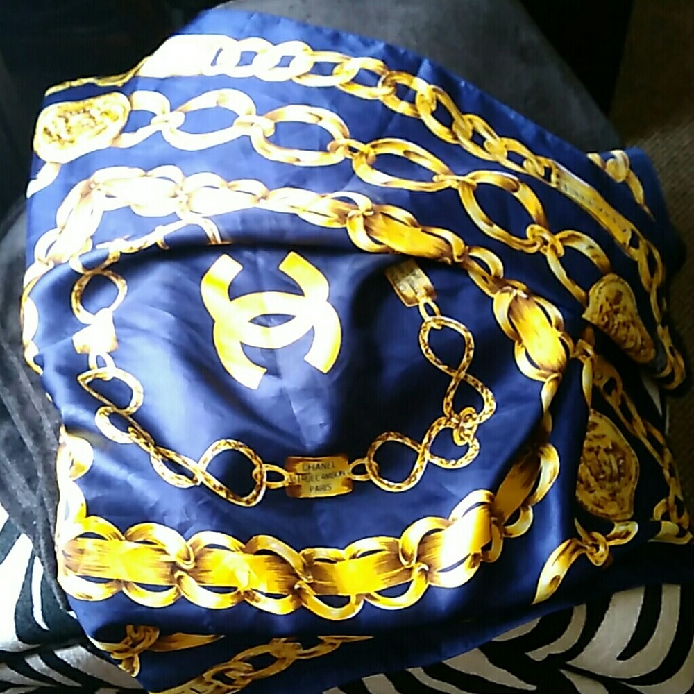 Chanel scarf