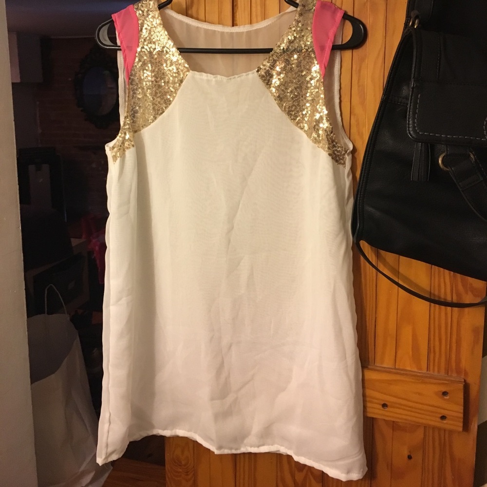 Tank/cover up