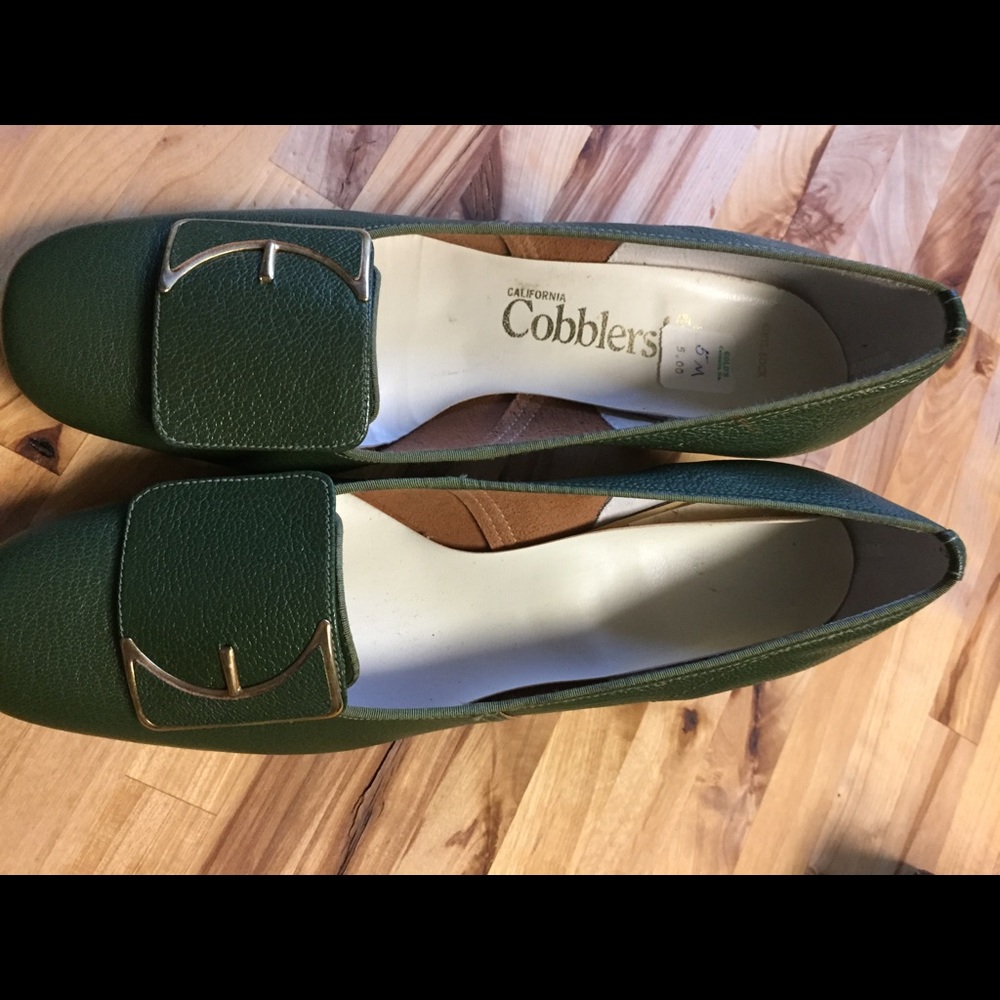 Vintage in original box never worn green cobblers