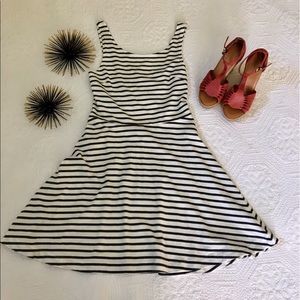 NWOT! American Eagle Navy & White Stripped Dress