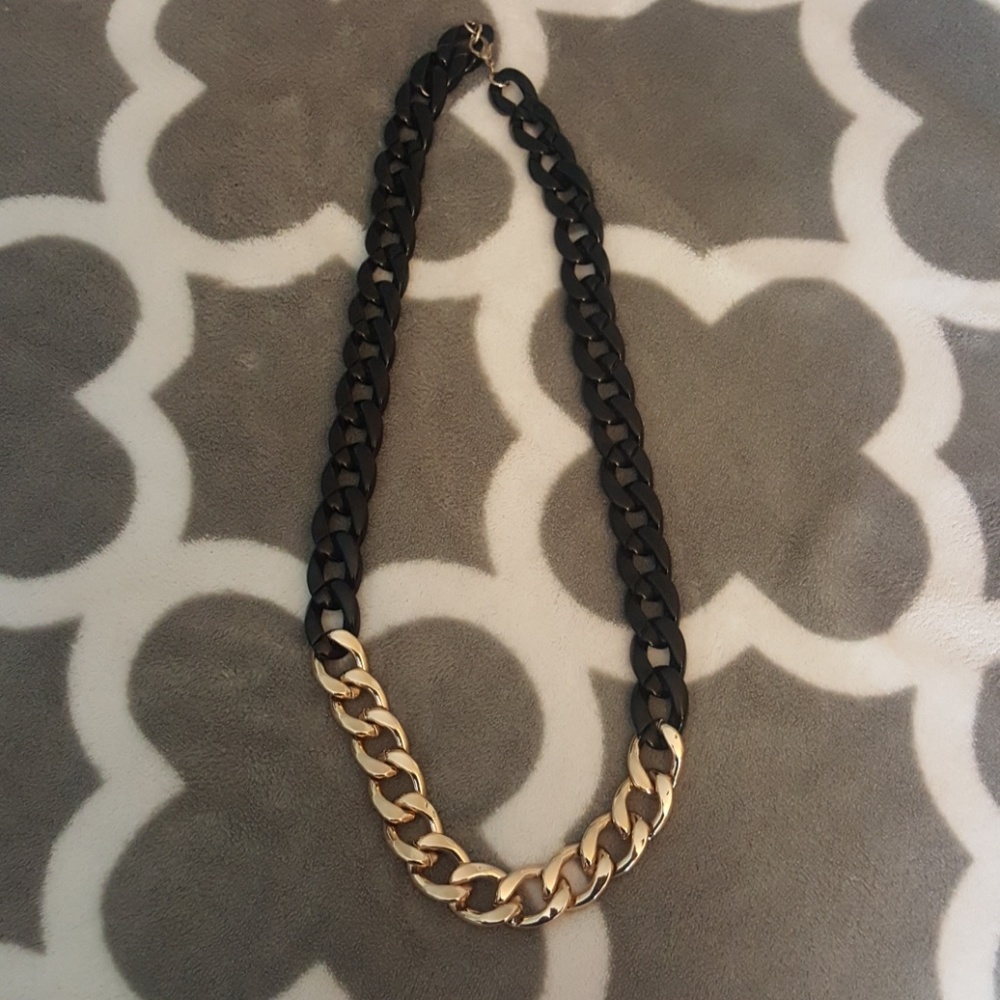 Large Black And Gold Chain