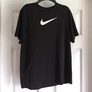 Nike Dri Fit T-Shirt
