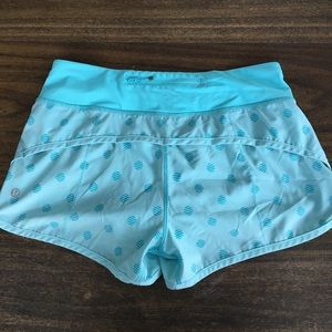 Lulu lemon speed short