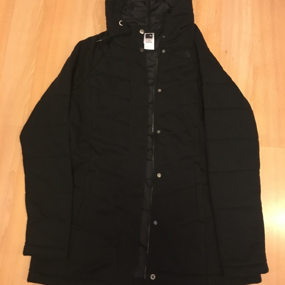 *SOLD*North Face Black Long Jacket size Large