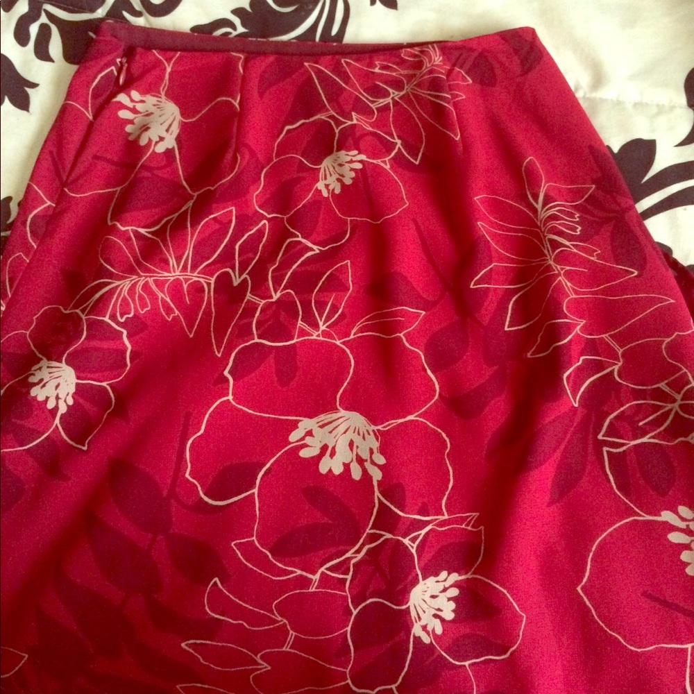 Red skirt
