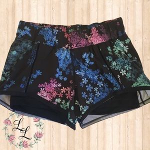 🍋 Lululemon Petal Pop Shorts