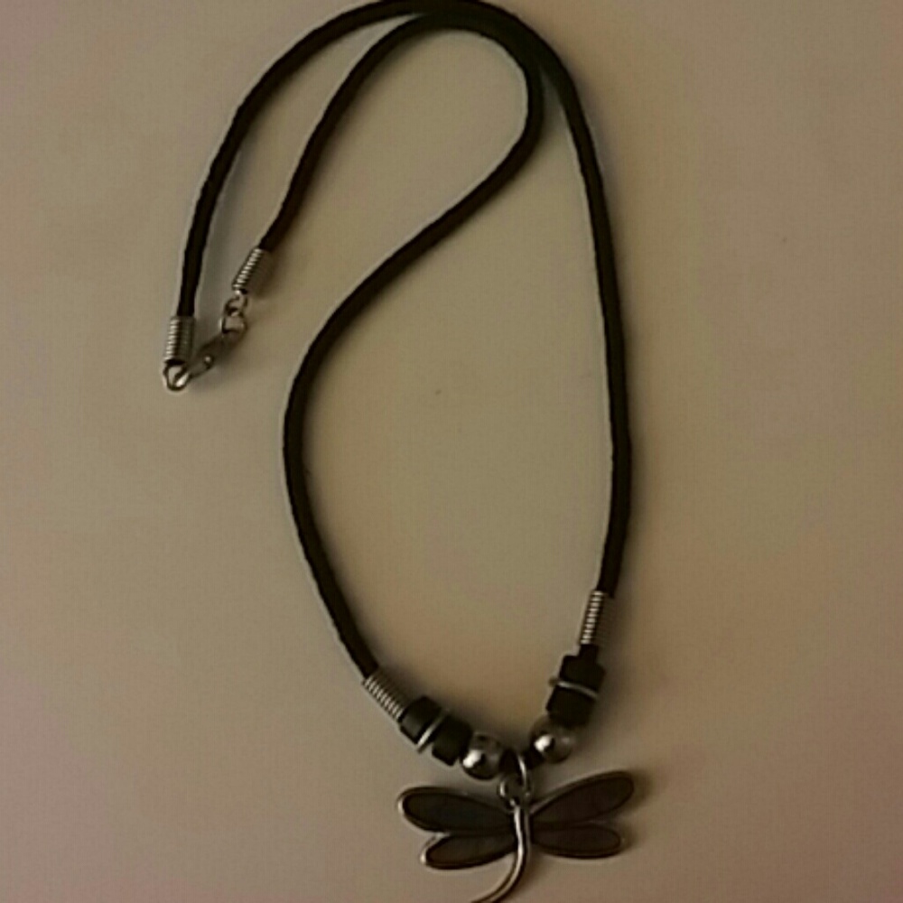 Dragonfly Mood Necklace