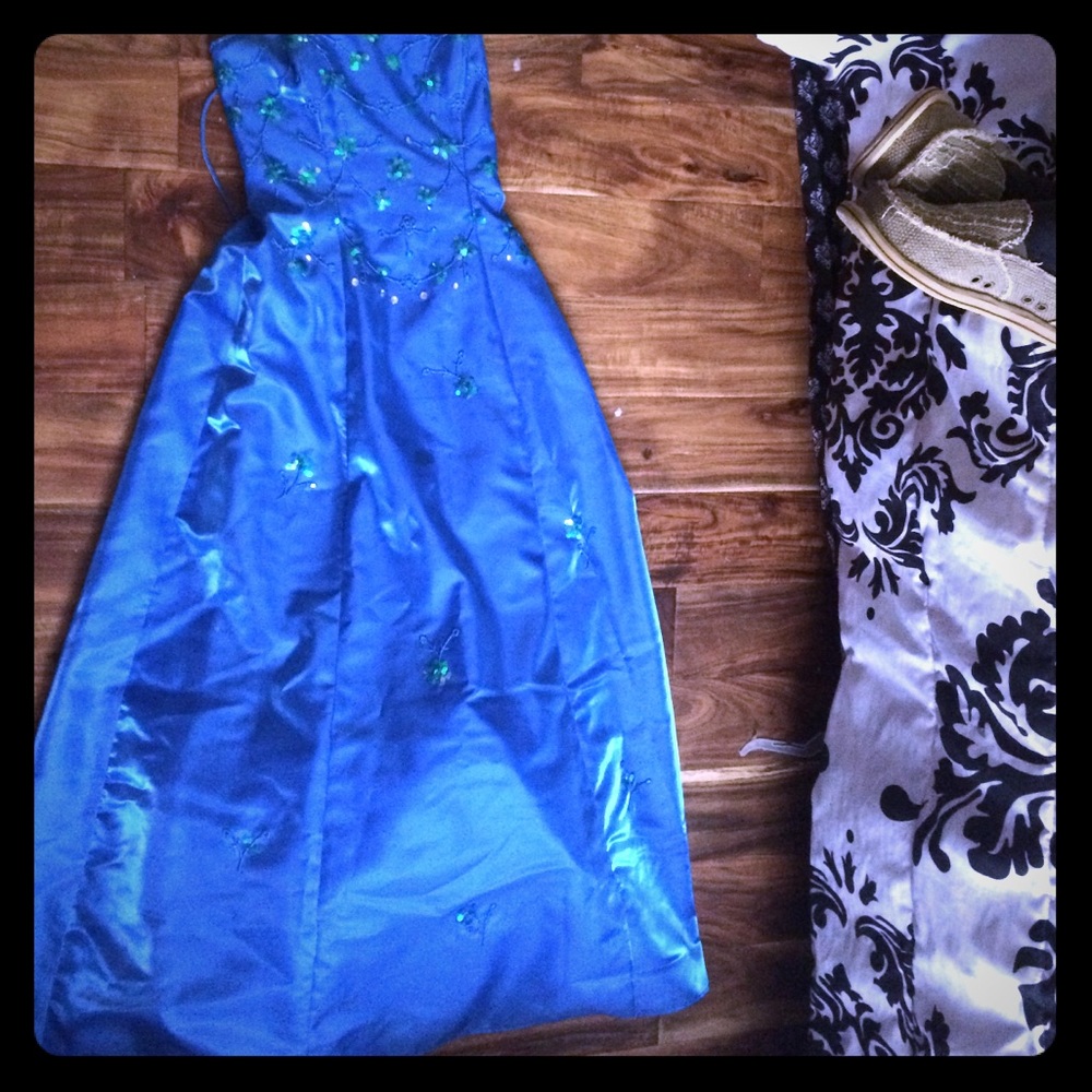 Prom dress