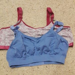 4 nursing bras no underwire