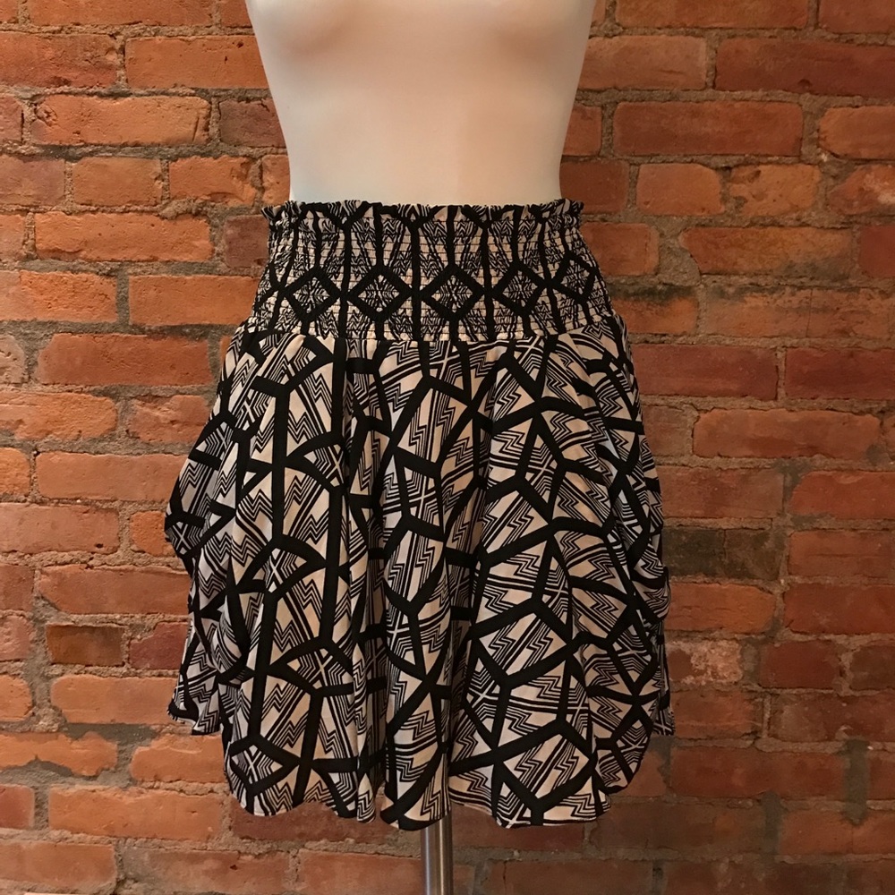 Fun pattern flowy skirt!