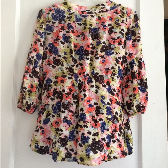 Maeve Floral Pansy top - Picture 3 of 4