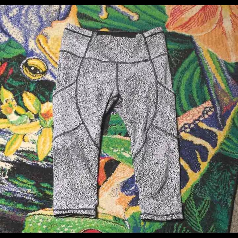 Lululemon crop 6