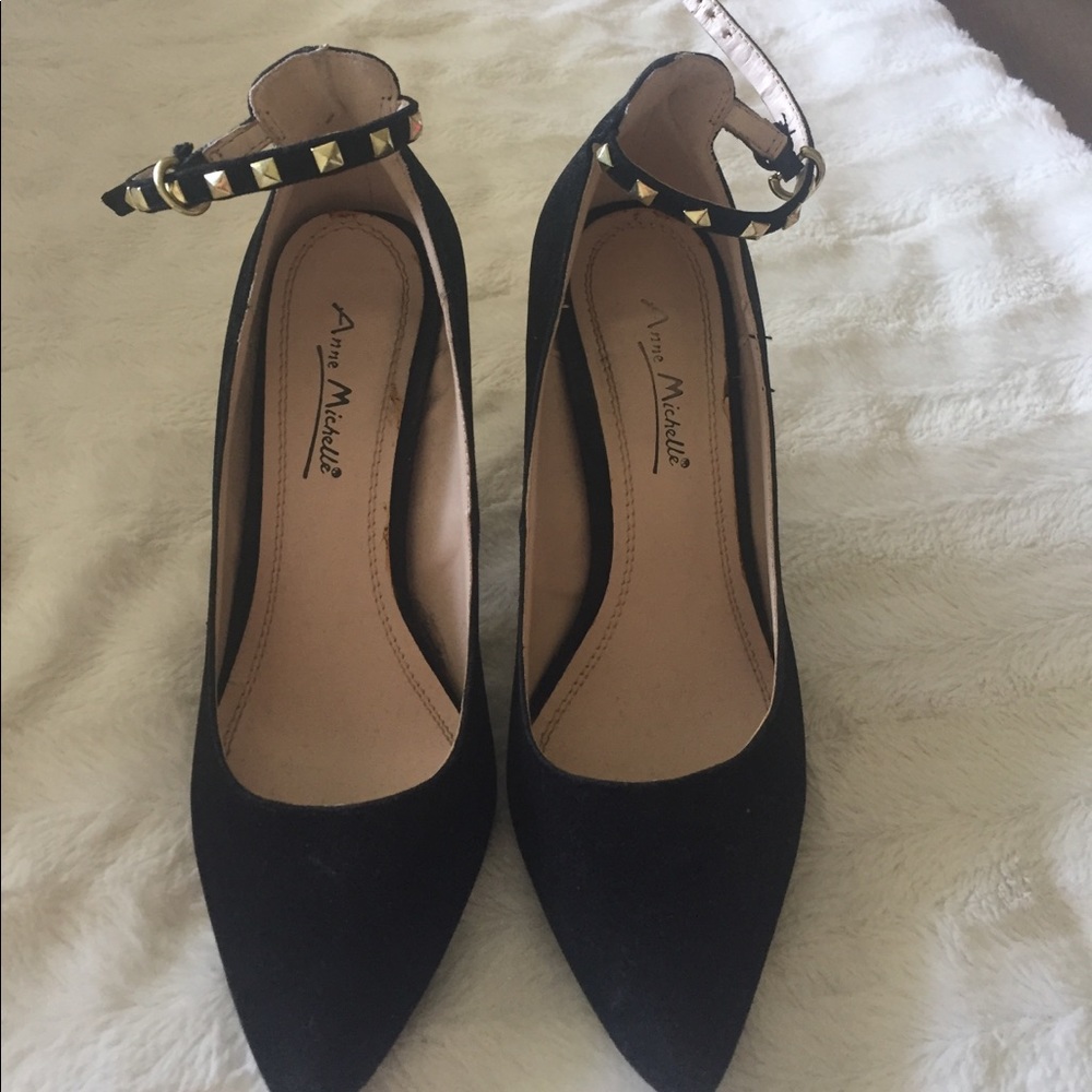 Black suede heels