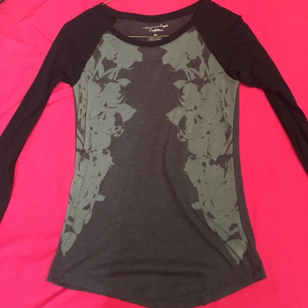 Baseball tee