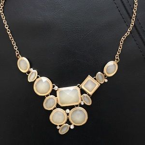 CREAM JEWELED STATEMENT NECKLACE