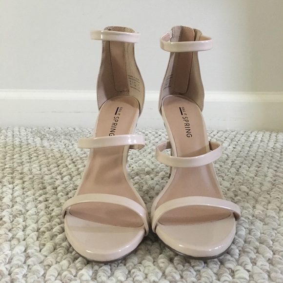 Nude strappy sandal WORN ONCE - Picture 2 of 3