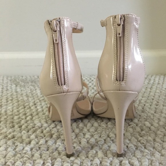 Nude strappy sandal WORN ONCE - Picture 3 of 3