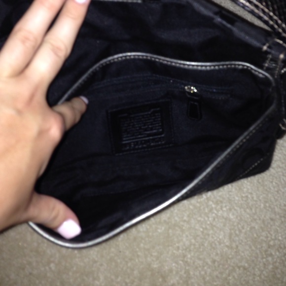 Authentic Coach Purse - Picture 5 of 5