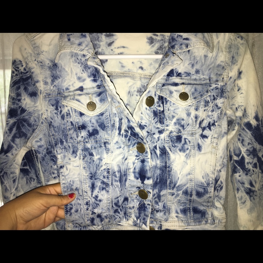 BDG Soft Denim Cropped Jacket w/Pockets