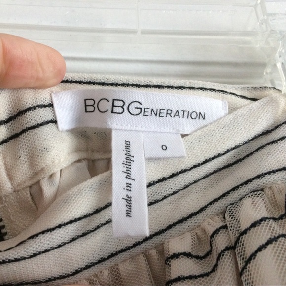 BCBGeneration Stripe skirt 0 pockets - Picture 2 of 3