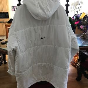 Nike puff parka white XL